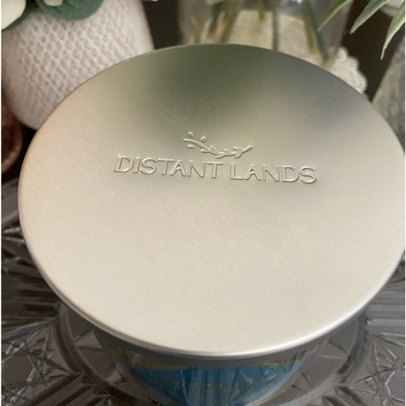 🆕🕯️ DISTANT LANDS 3-WICK “MAPLE OAT COOKIE” 3-WICK SOY WAX CANDLE. NEW IN BOX! - Picture 5 of 7